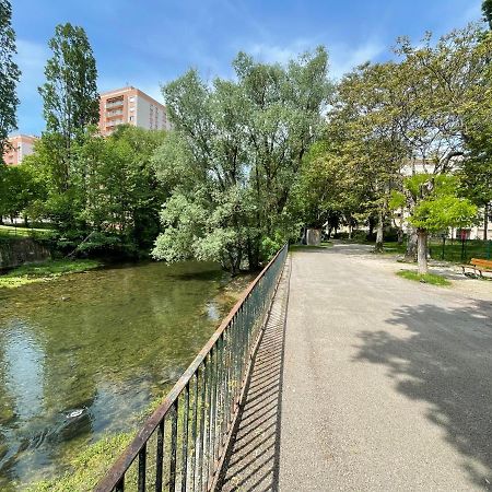 Le Nid Des Ducs - Gare Et Cite Gastronomique Dijon Exterior foto